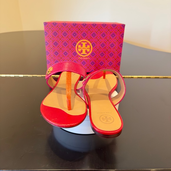 NWT Luxury Summer Beach Vacation Minimalist Authentic Tory Burch Kira Sandal - Picture 13 of 17